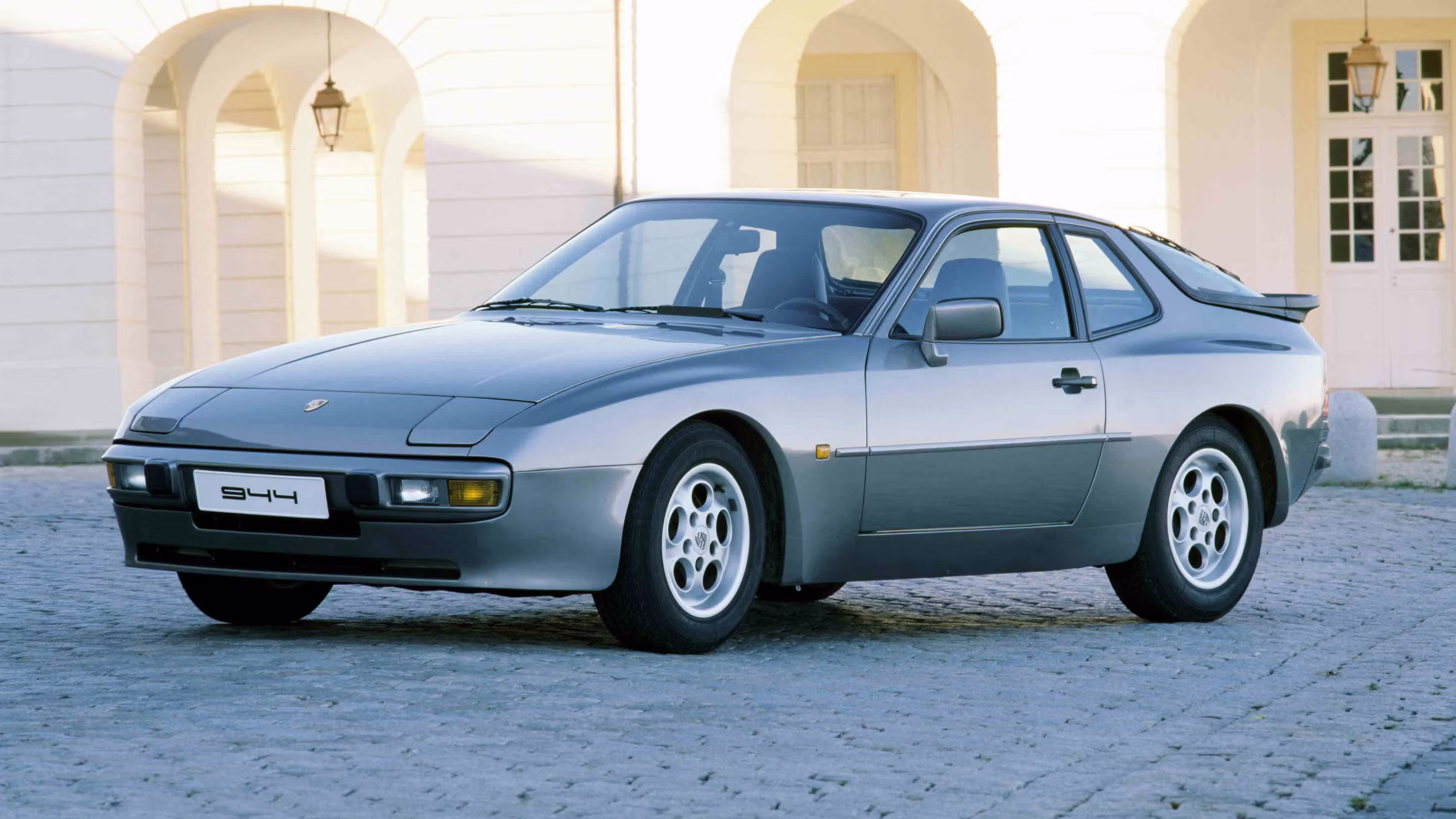 Porsche 944 2.7L 1989